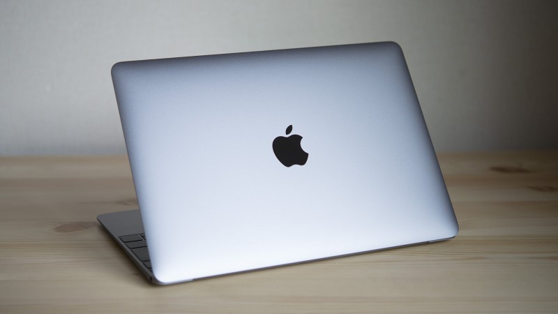 新型 MacBook Retina 12インチ レビュー