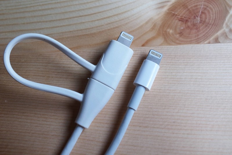 cheero 2in1 USB Cable with micro USB and Lightning connector_6