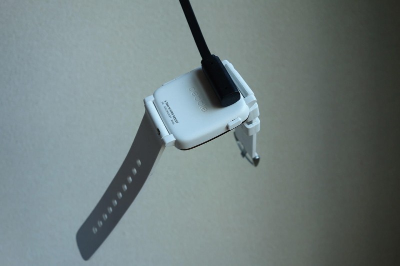 Pebble Time charging cable_05