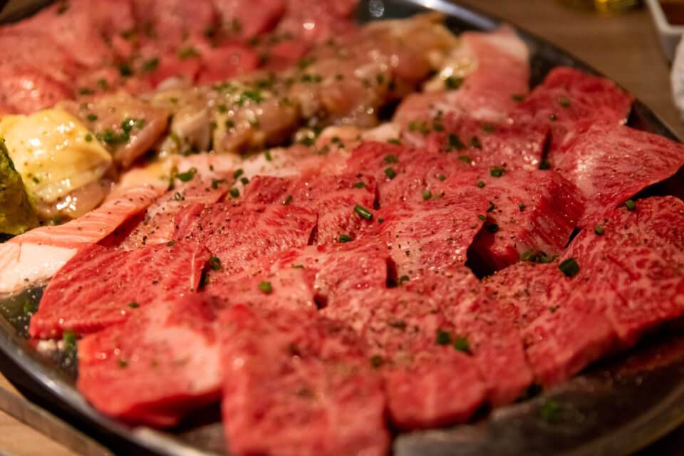 肉は文化なので文化の日に「肉と日本酒」で #超でこ肉会 やってきた