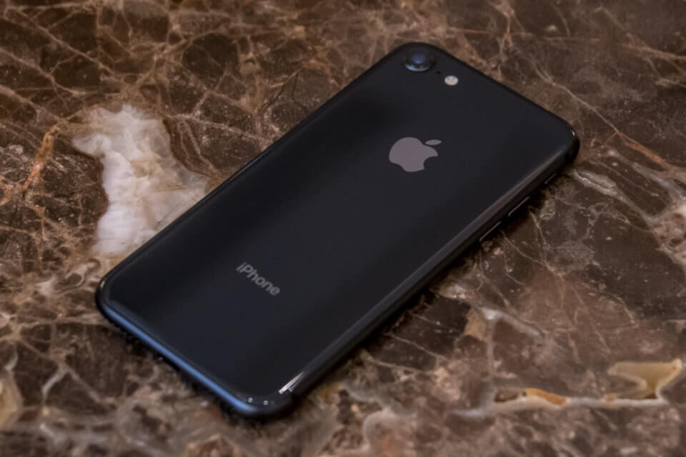 ドコモの iPhone 8 64GBが値下げ。最大84%オフの1.5万円~