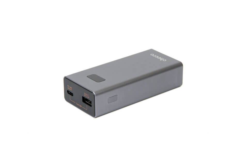 「cheero Power Plus 5 10000mAh」レビュー。18W USB PD対応でiPhone XSを2.5回フル充電可能なモバイルバッテリー