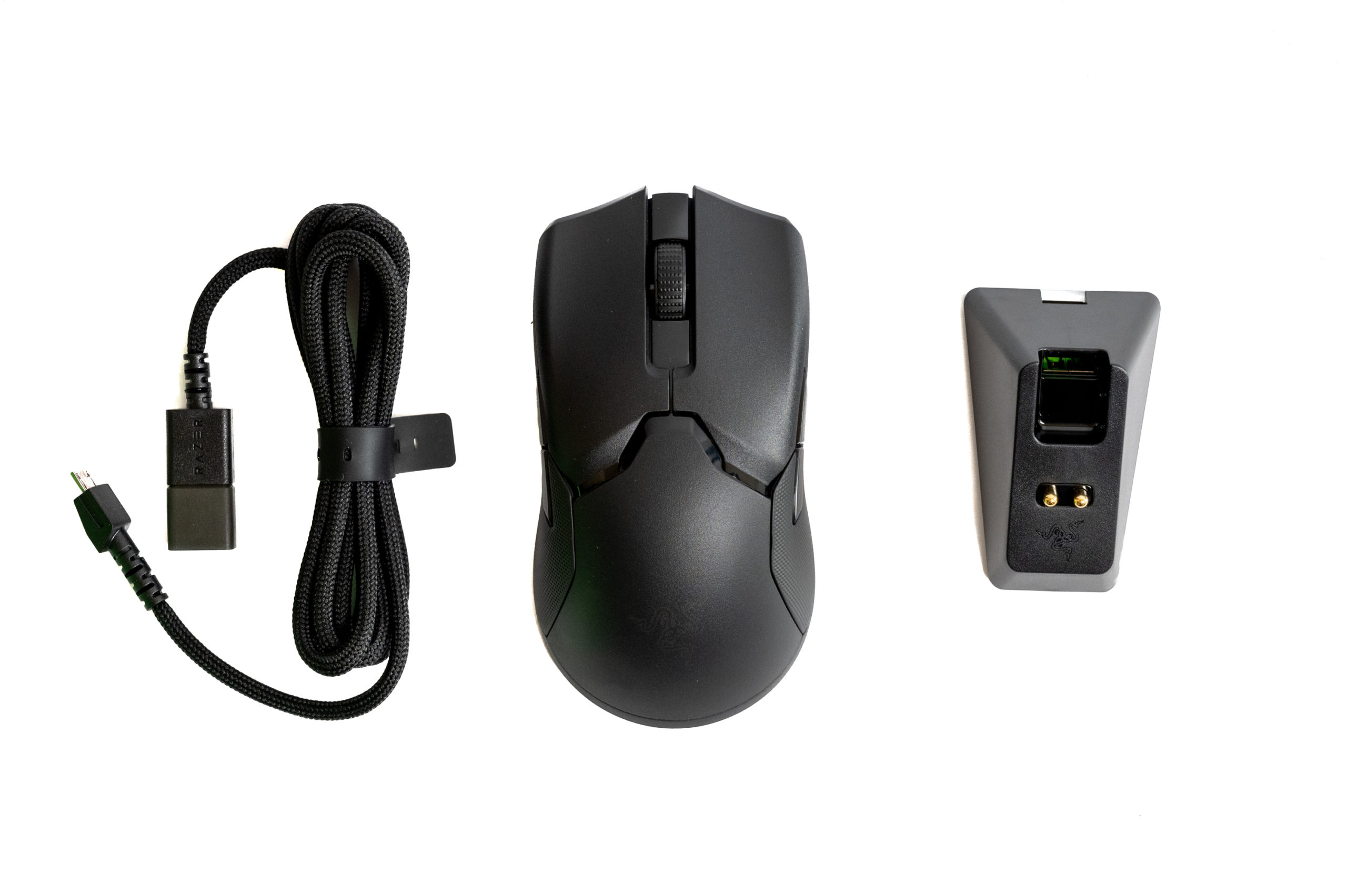 Razer Viper Ultimate ゲーミングマウス 充電ドック付属 - PC周辺機器