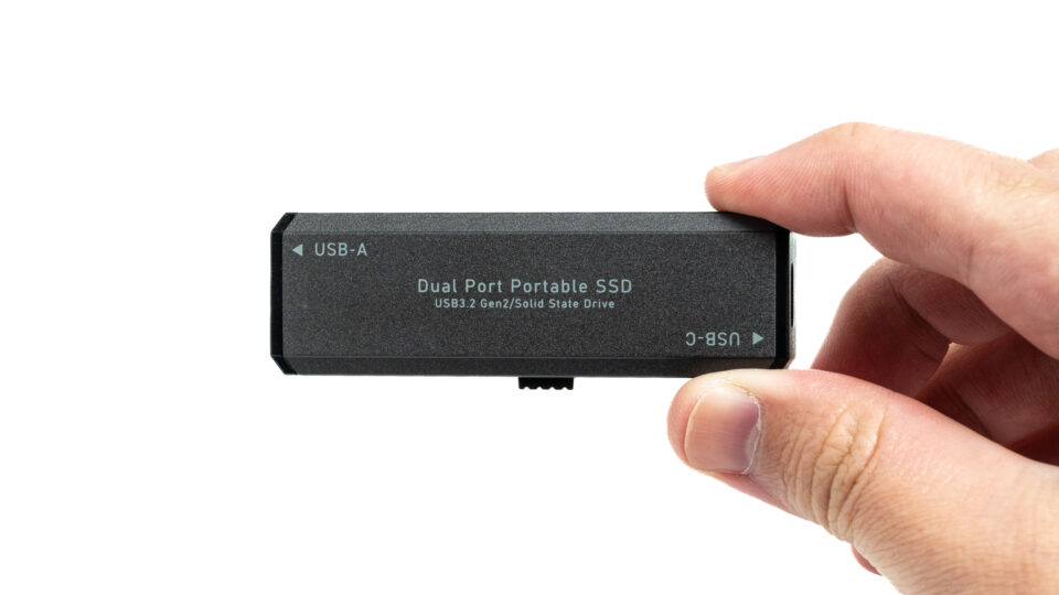 ロジテック「LMD-SPCH050UAC」レビュー：USB-C/A両対応で読み込み最大1,000MB/sのポータブルSSD