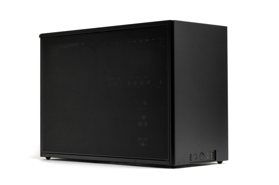 NCASE M2で組む小型ゲーミングPC｜パーツ紹介編