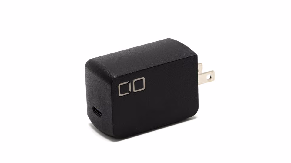 CIO NovaPort SOLO II 100W レビュー：100W出力で121gの超小型充電器
