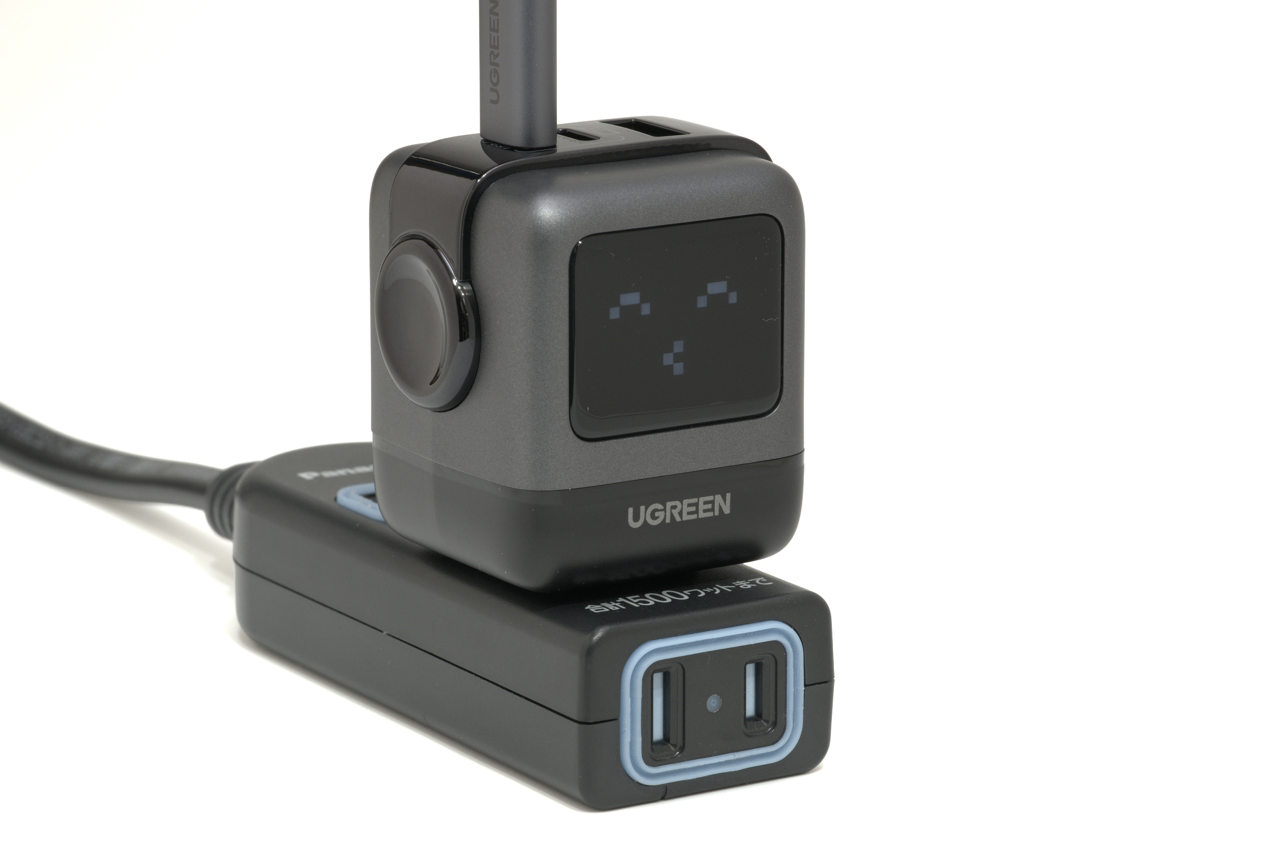 UGREEN Uno 65W GaN充電器 TFTスクリーン