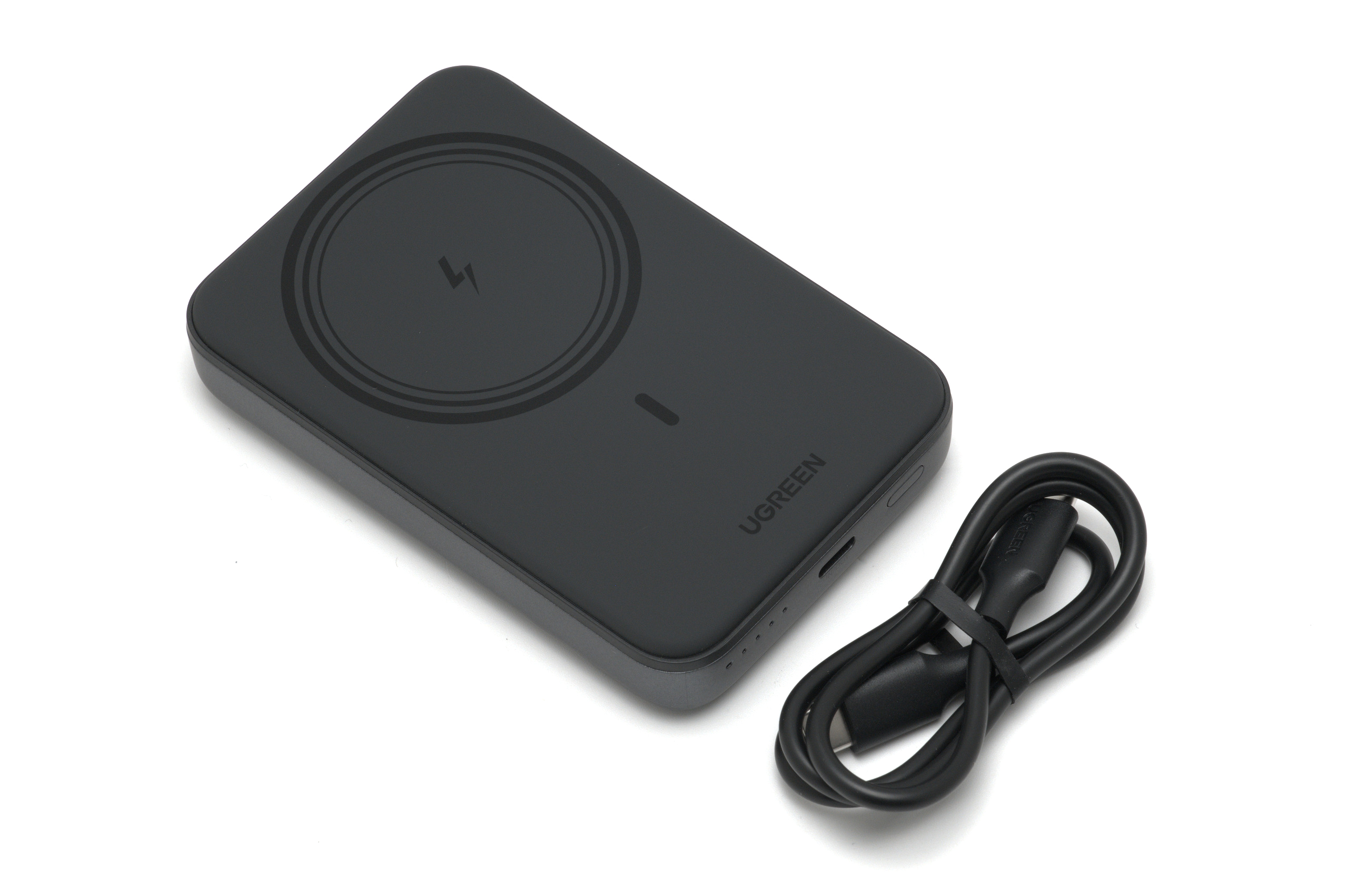 UGREEN モバイルバッテリー ワイヤレス充電面