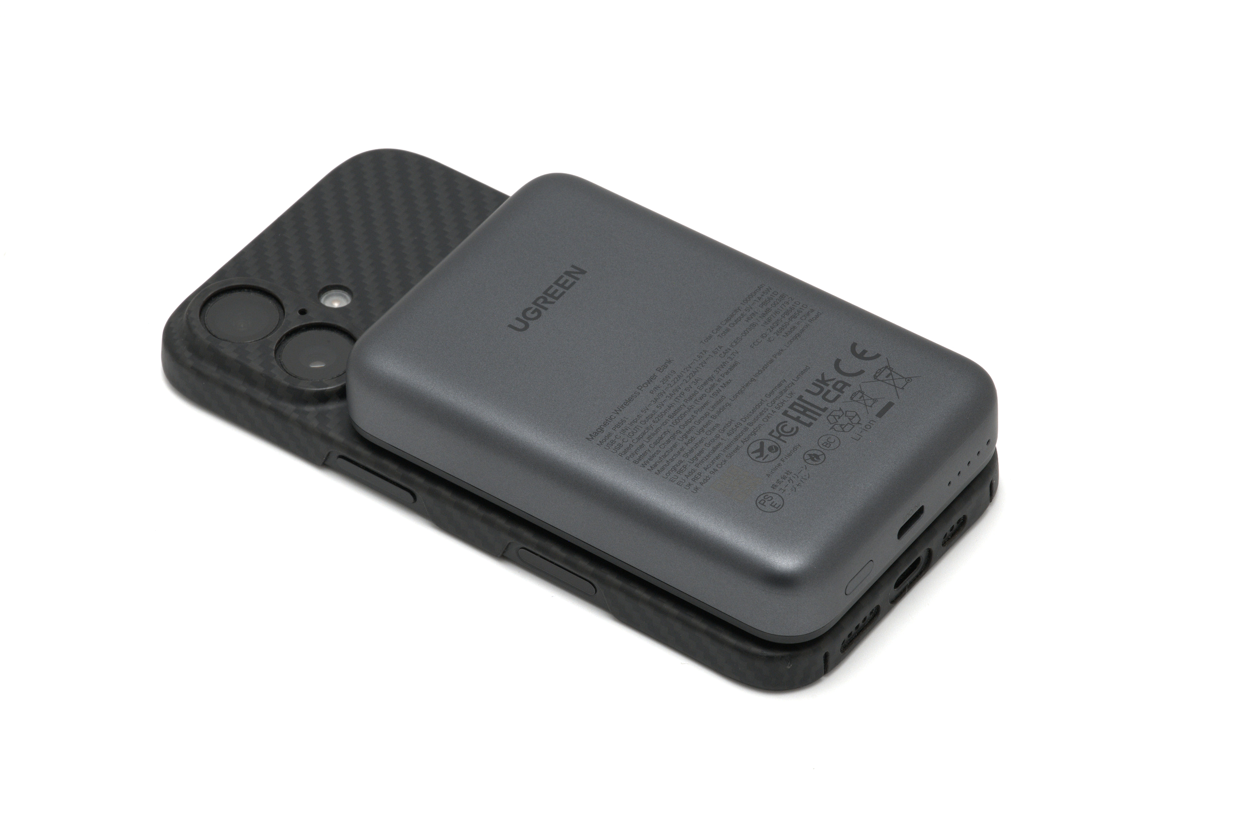 UGREEN モバイルバッテリー iPhoneに装着